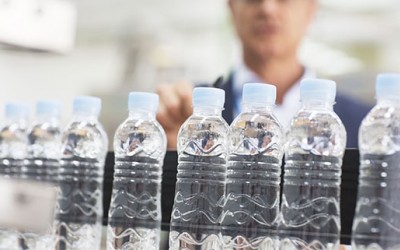 We export hundreds of tons of live water